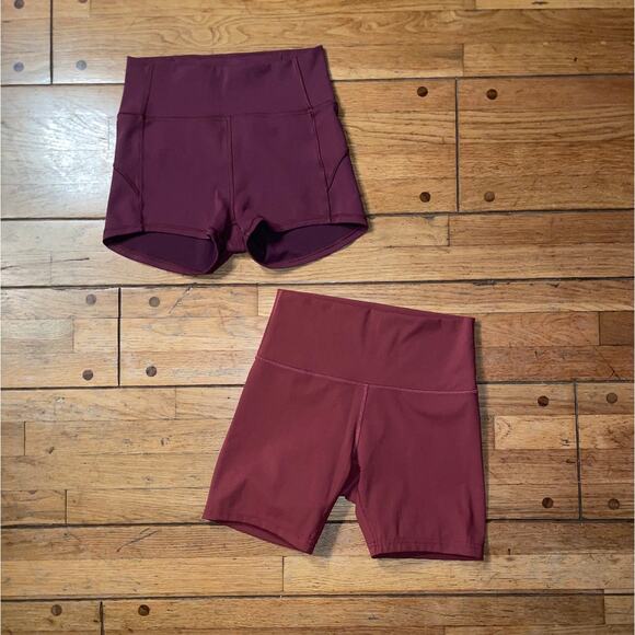 Lululemon In Movement Short *Everlux 2.5" - Picture 2 of 16